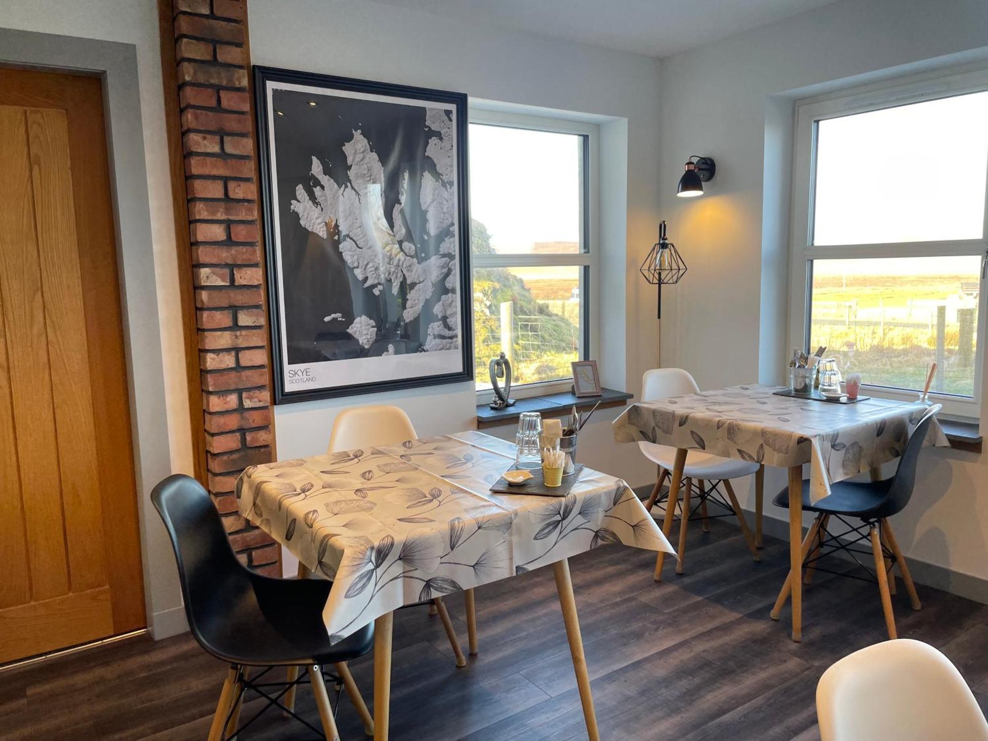 The Bridge B&B Kilmaluag Eksteriør billede