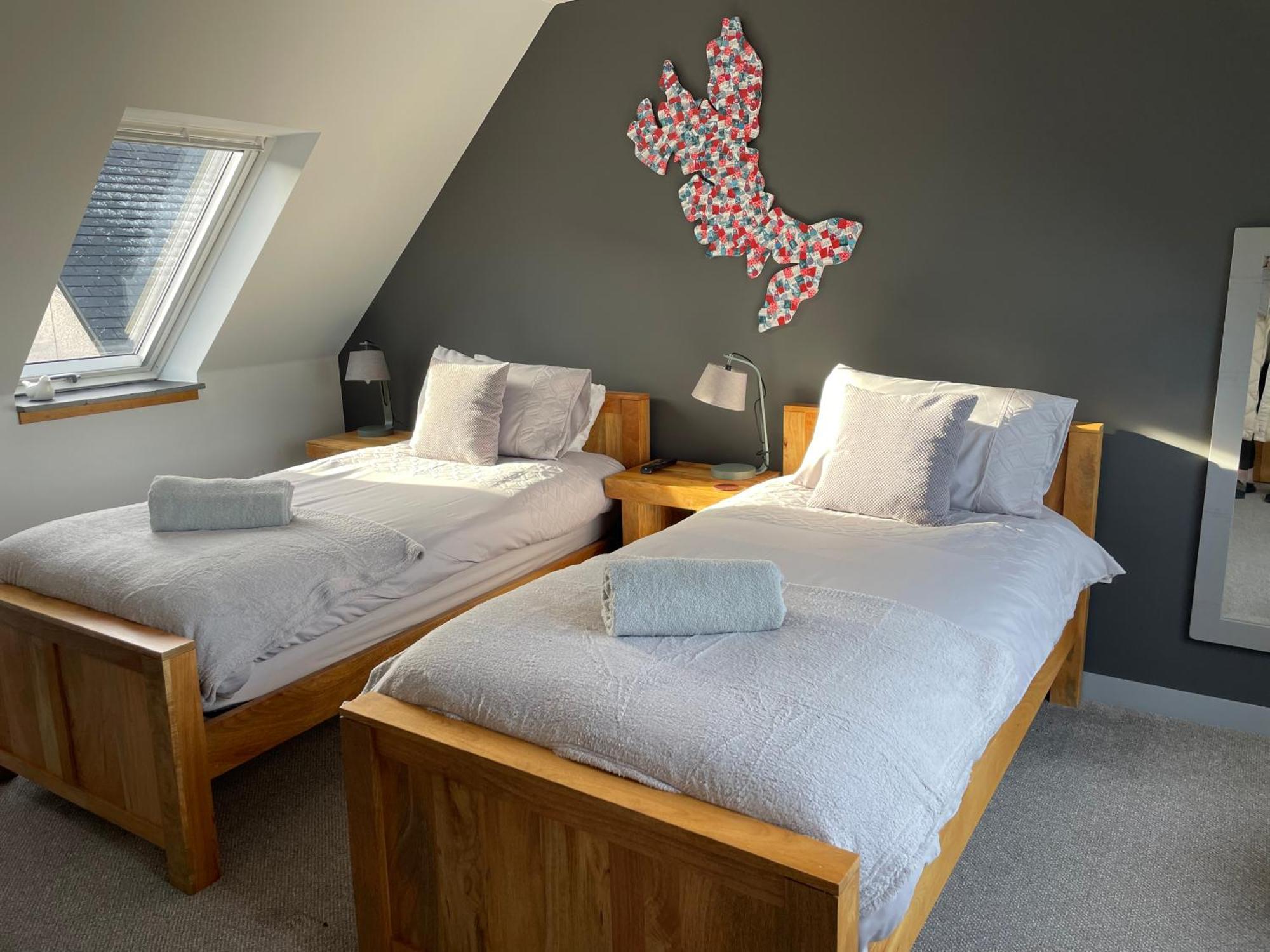 The Bridge B&B Kilmaluag Eksteriør billede