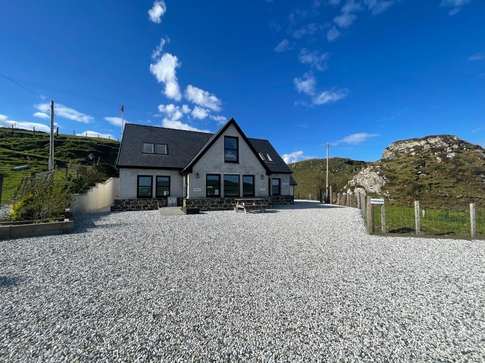 The Bridge B&B Kilmaluag Eksteriør billede